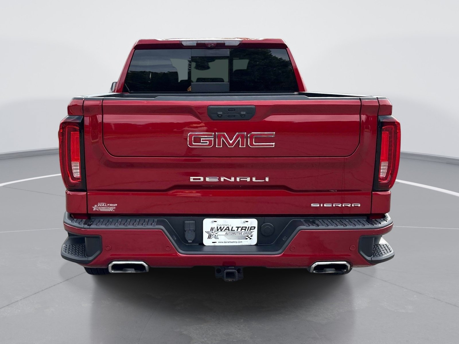 Used 2024 GMC Sierra 1500 Denali w/ Denali Reserve Package AWD/4WD image 7