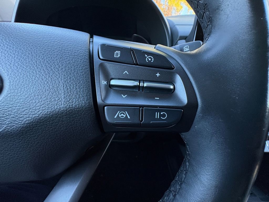 Used 2023 Hyundai Kona SEL w/ Convenience Package image 15