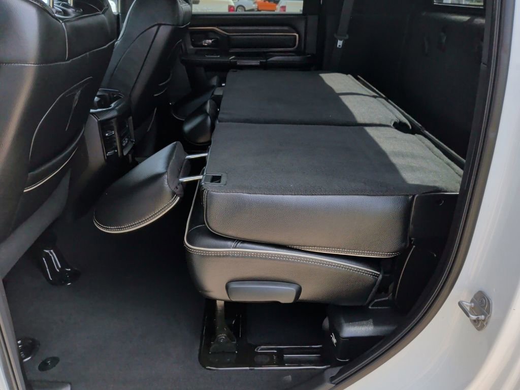 Used 2022 RAM 2500 Limited w/ Towing Technology Group image 42