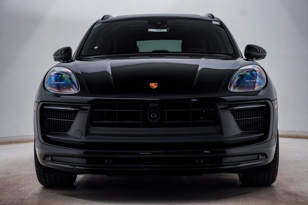 New 2026 Porsche Macan GTS image 6