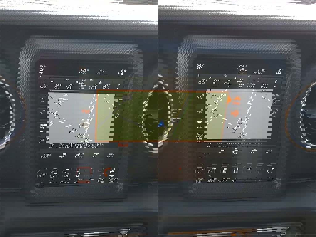 Used 2022 Jeep Wrangler Unlimited Sahara image 16