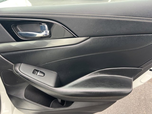 Used 2023 Nissan Maxima SV w/ Floor Mat Group image 32