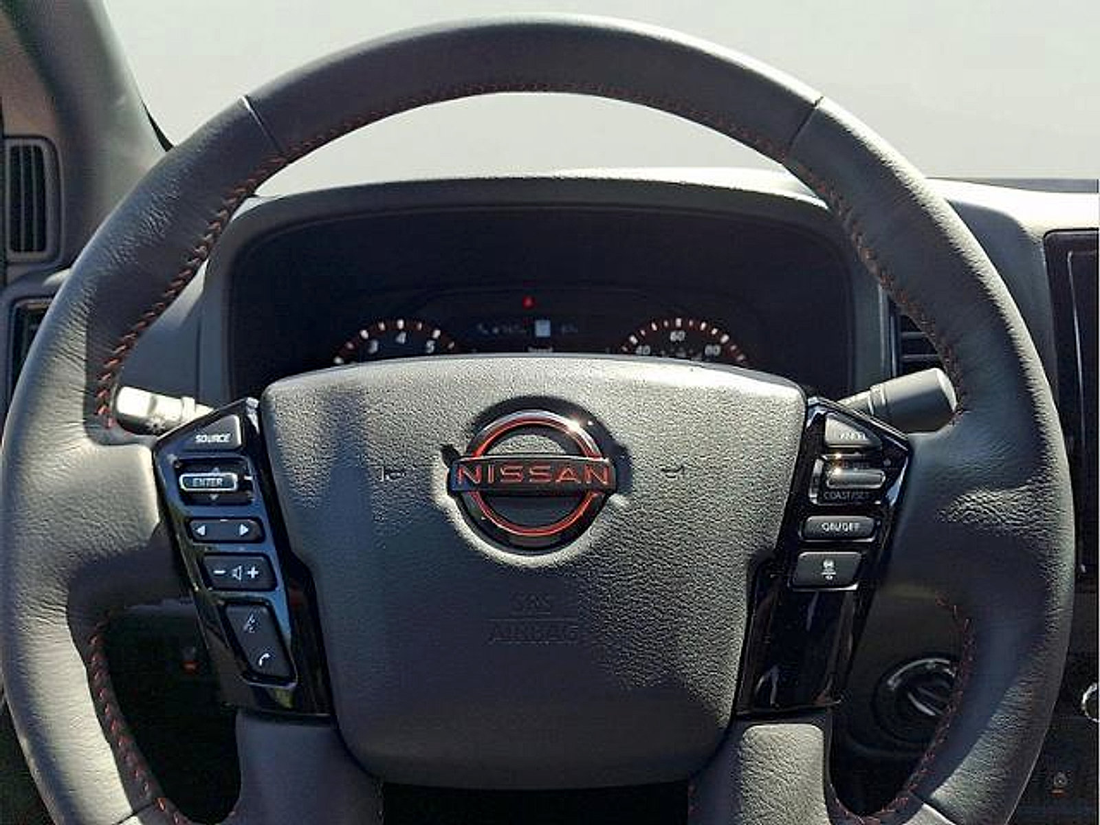 Used 2024 Nissan Frontier PRO-4X w/ Pro Premium Package AWD/4WD image 21