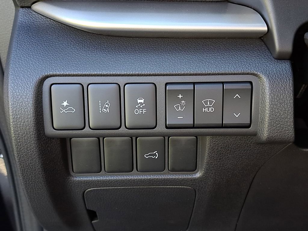 New 2026 Mitsubishi Eclipse Cross SEL image 23