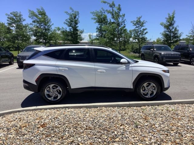 Certified 2023 Hyundai Tucson SEL AWD/4WD image 6