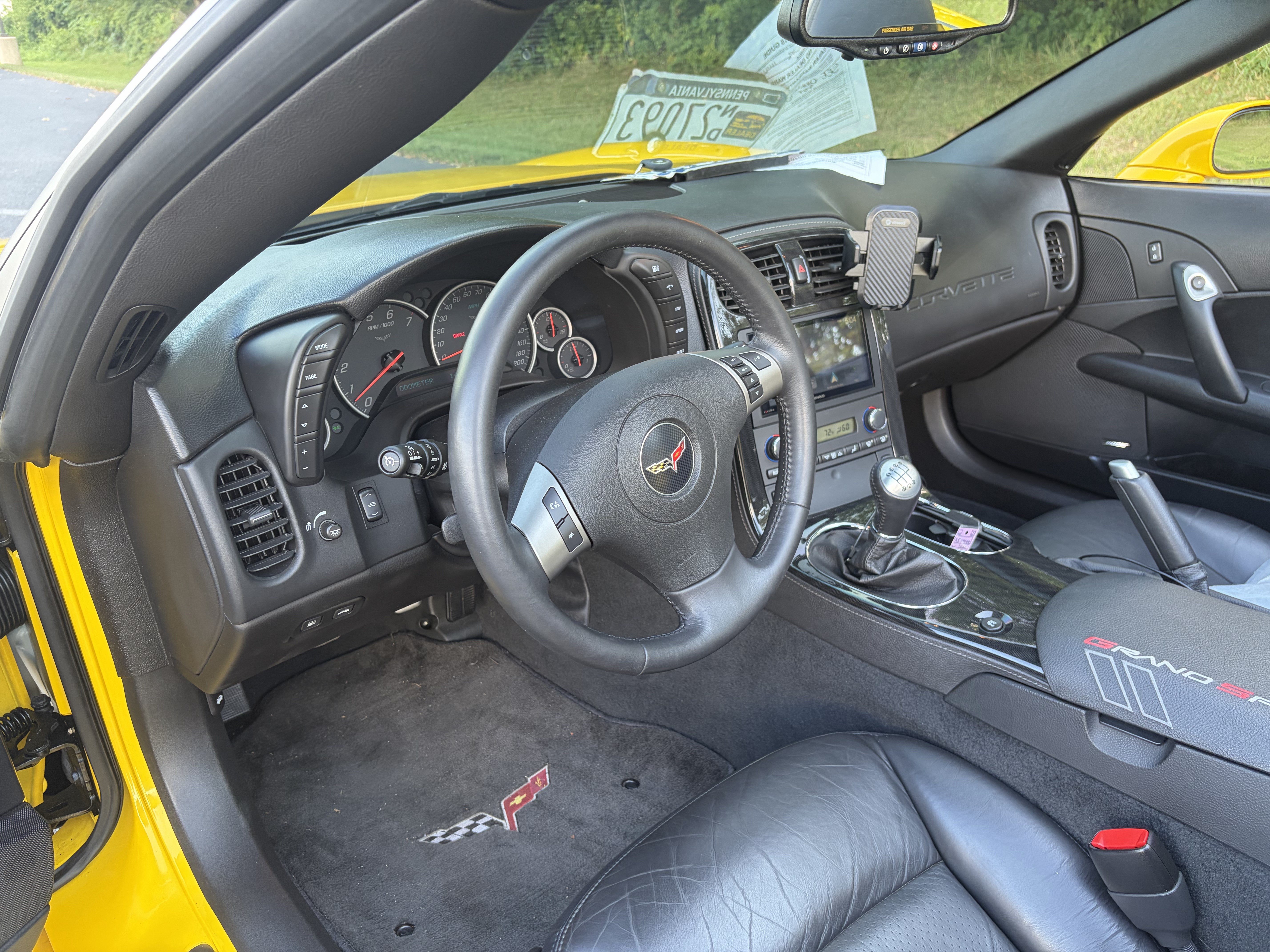 Used 2010 Chevrolet Corvette Grand Sport w/ Preferred Equipment Group RWD image 22