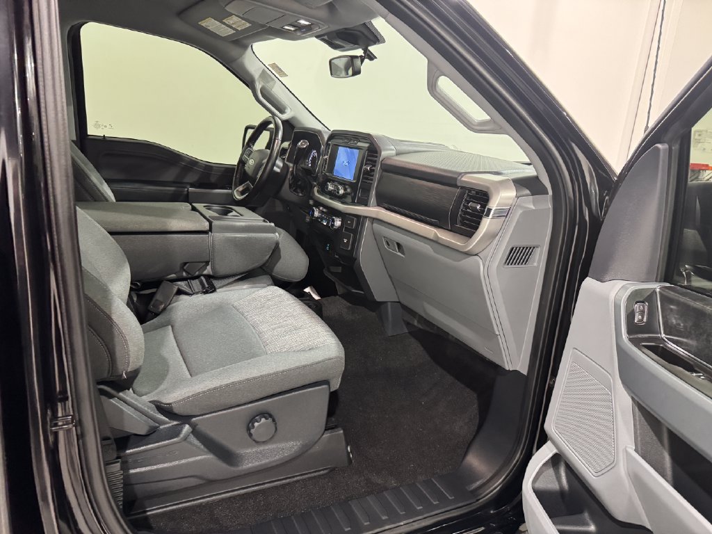 Used 2022 Ford F150 XLT w/ Equipment Group 301A Mid AWD/4WD image 23