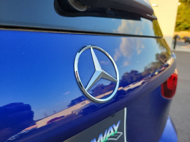 Used 2022 Mercedes-Benz GLB 250 4MATIC image 35