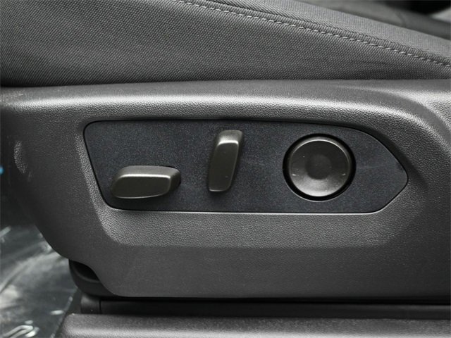 New 2026 GMC Sierra 1500 Elevation image 13