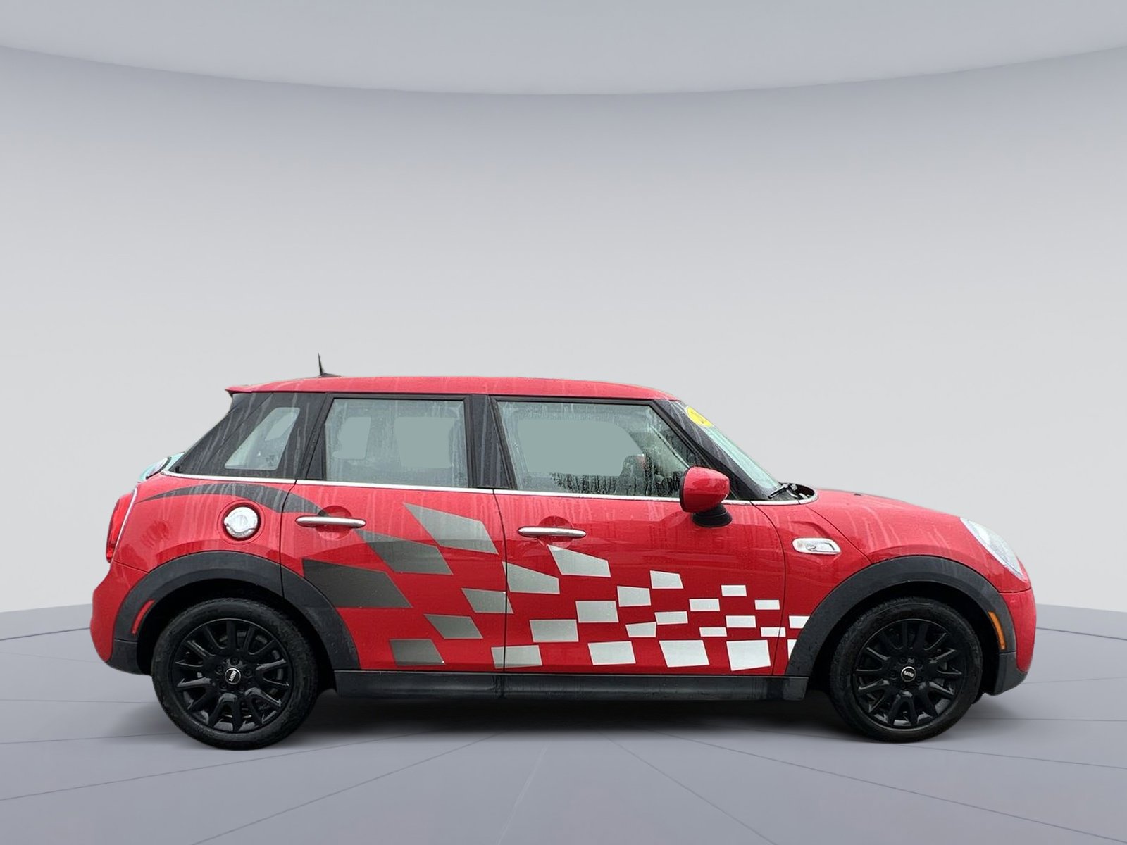 Used 2021 MINI Cooper S image 10