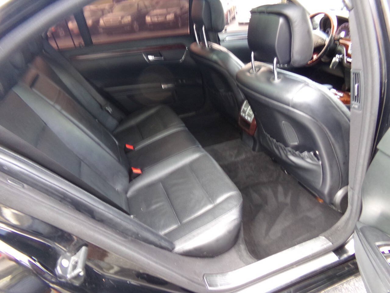 Used 2013 Mercedes-Benz S 550 4MATIC image 27