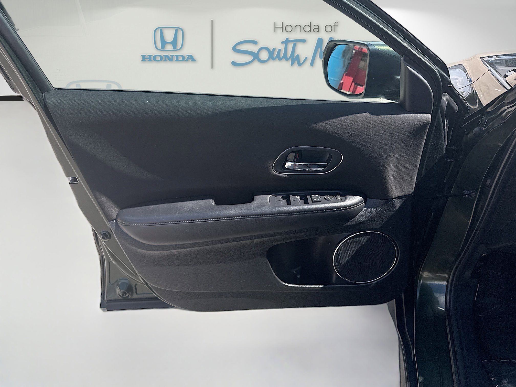 Certified 2017 Honda HR-V EX image 19