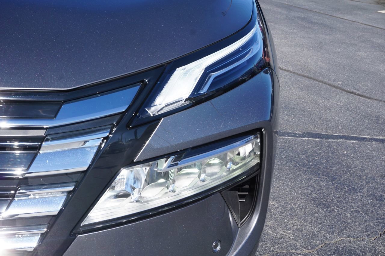 Certified 2025 Nissan Rogue Platinum w/ Platinum Premium Package image 10