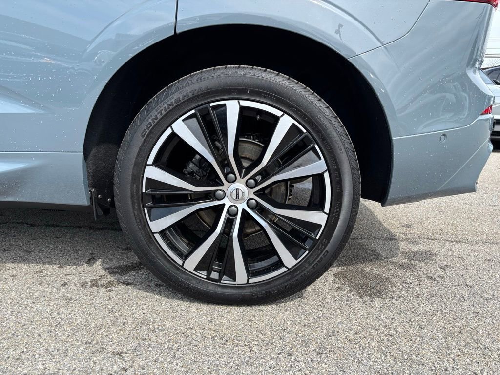 Used 2023 Volvo XC60 B5 Plus w/ Climate Package AWD/4WD image 31