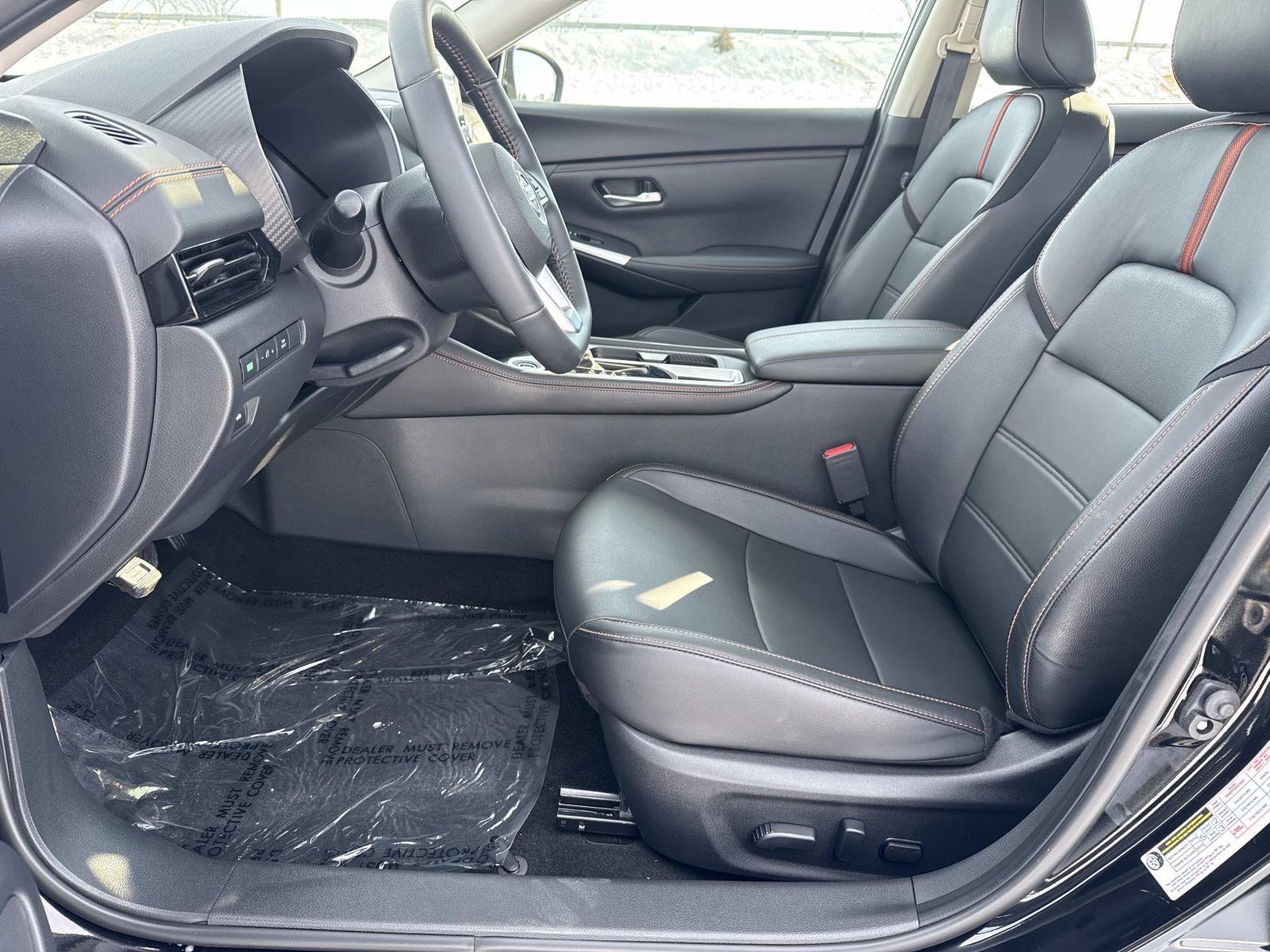 Used 2023 Nissan Sentra SR w/ SR Premium Package image 23