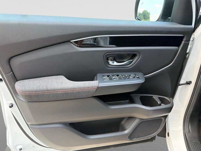 Certified 2025 Honda Pilot Sport image 21