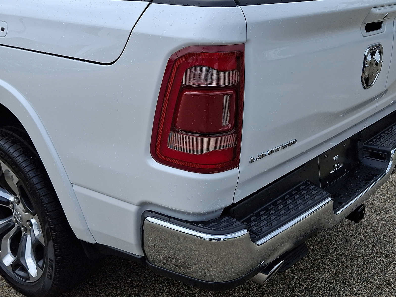 Used 2023 RAM 1500 Limited AWD/4WD image 12