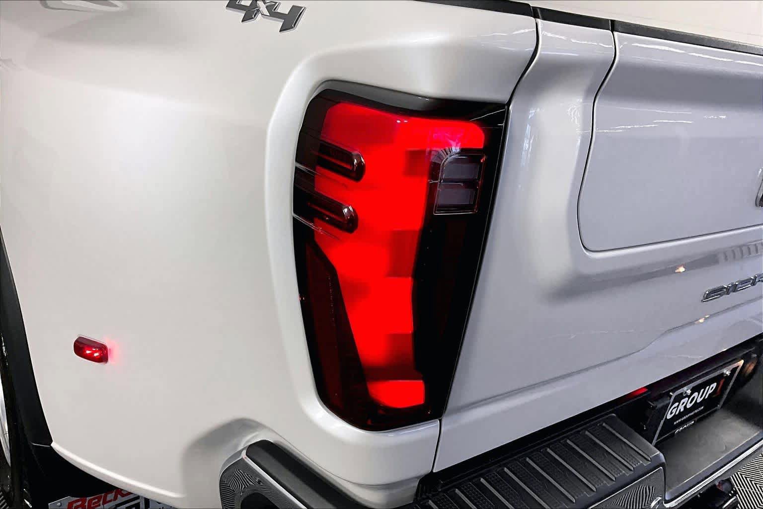 Used 2025 GMC Sierra 3500 SLT w/ Texas SLT Premium Package AWD/4WD image 28