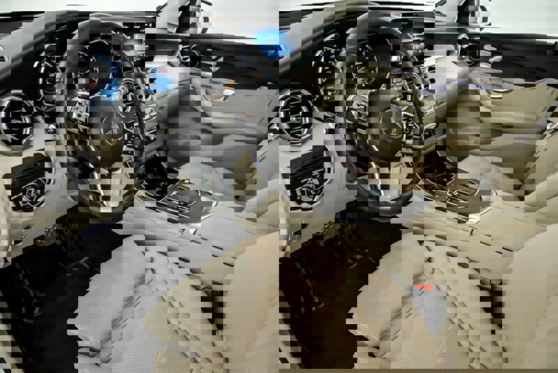 Used 2022 Mercedes-Benz GLC 300 4MATIC image 19