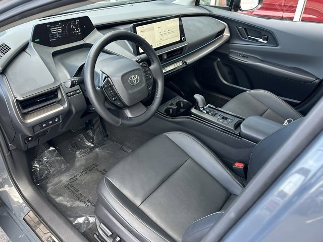 Used 2024 Toyota Prius Limited image 16