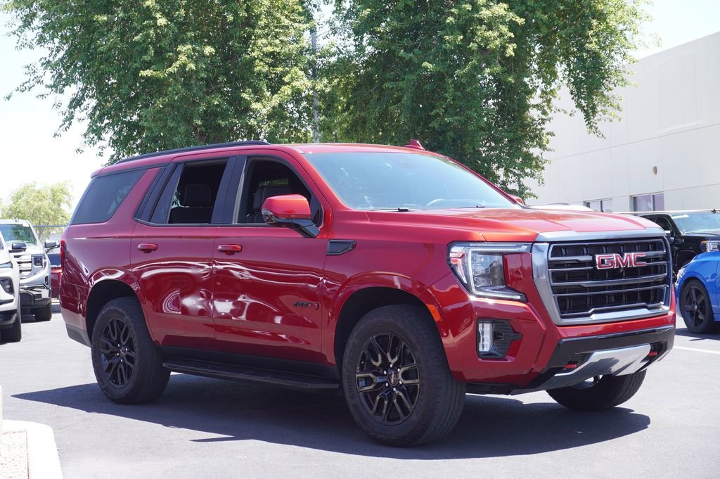 Certified 2024 GMC Yukon AT4 w/ Technology Package AWD/4WD image 4