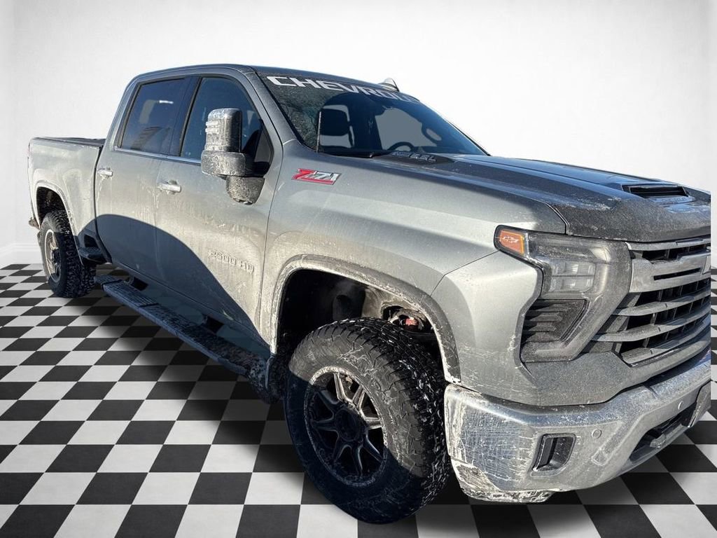Certified 2024 Chevrolet Silverado 2500 LTZ w/ LTZ Premium Package image 32