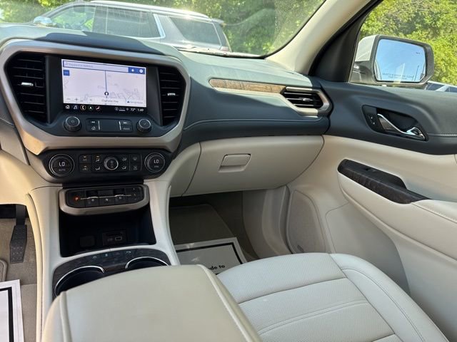 Used 2023 GMC Acadia Denali image 29