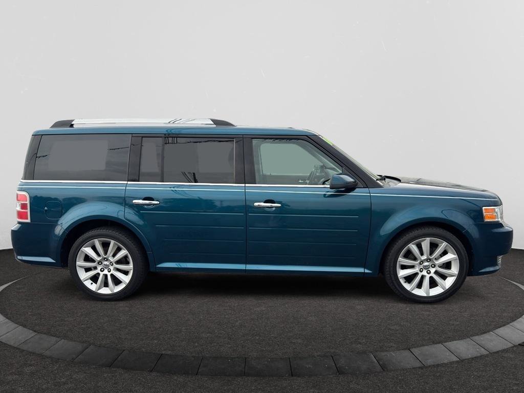 Used 2011 Ford Flex SEL w/ Rapid Spec Order Code image 4