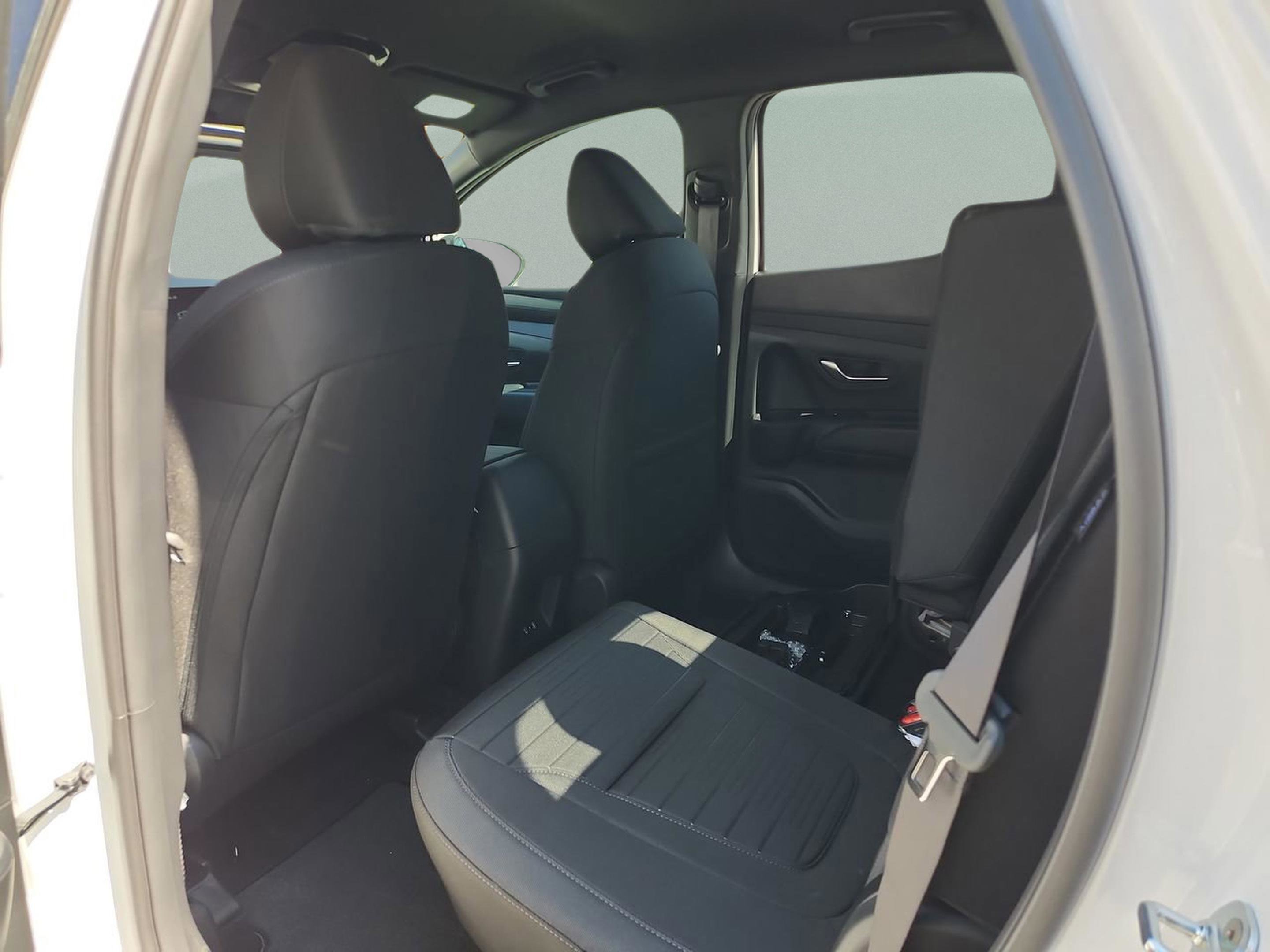 New 2026 Hyundai Santa Cruz SE image 17