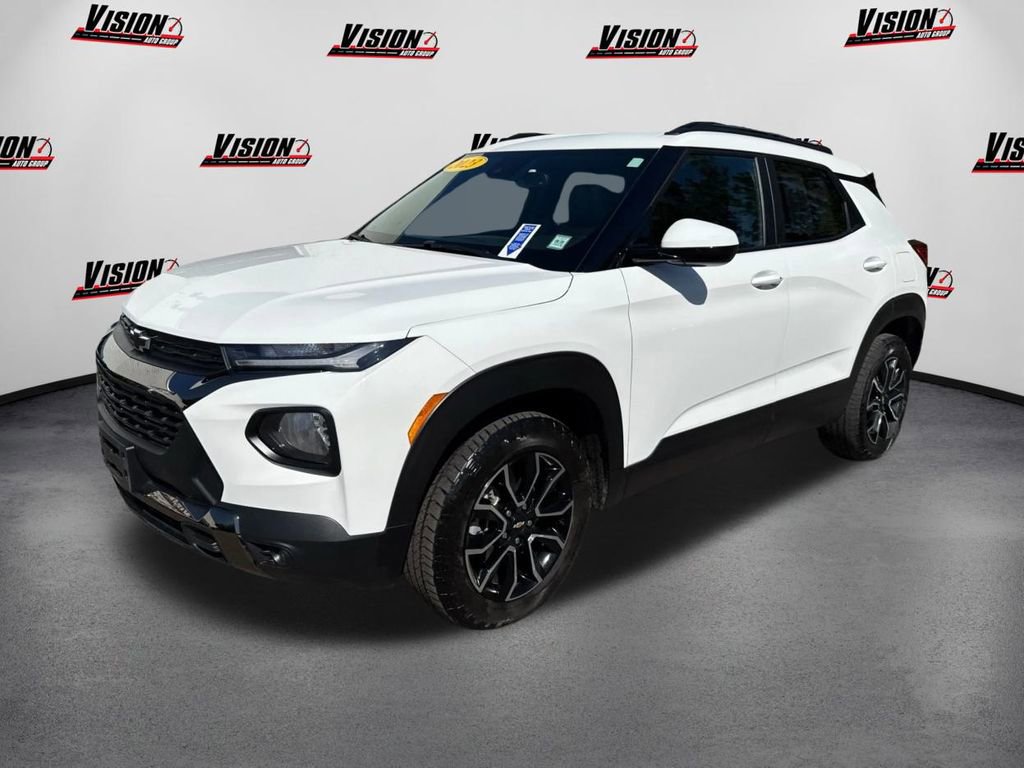 Used 2023 Chevrolet TrailBlazer ACTIV w/ Sun and Liftgate Package