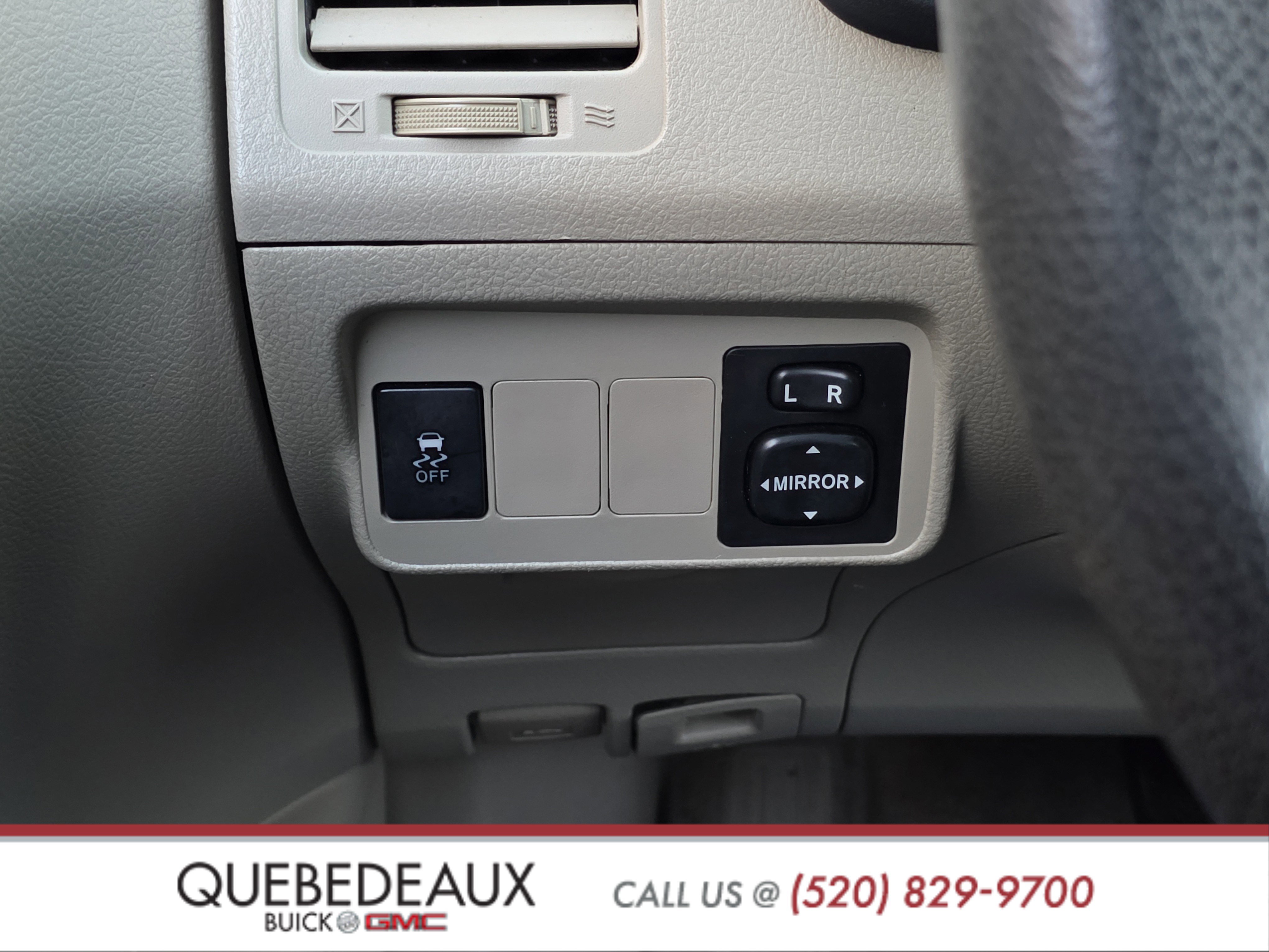 Used 2011 Toyota Corolla LE FWD image 21