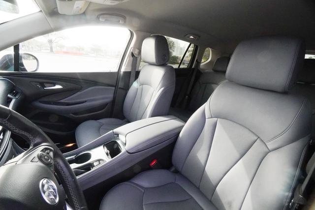 Used 2020 Buick Envision Premium w/ LPO, Road Trip Package image 25