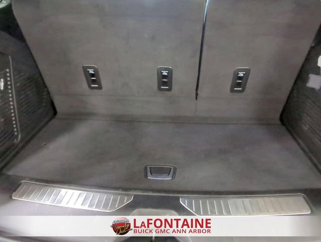 Used 2024 GMC Yukon Denali Ultimate AWD/4WD image 27