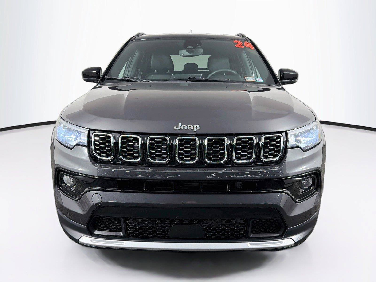 Used 2024 Jeep Compass Limited AWD/4WD image 6