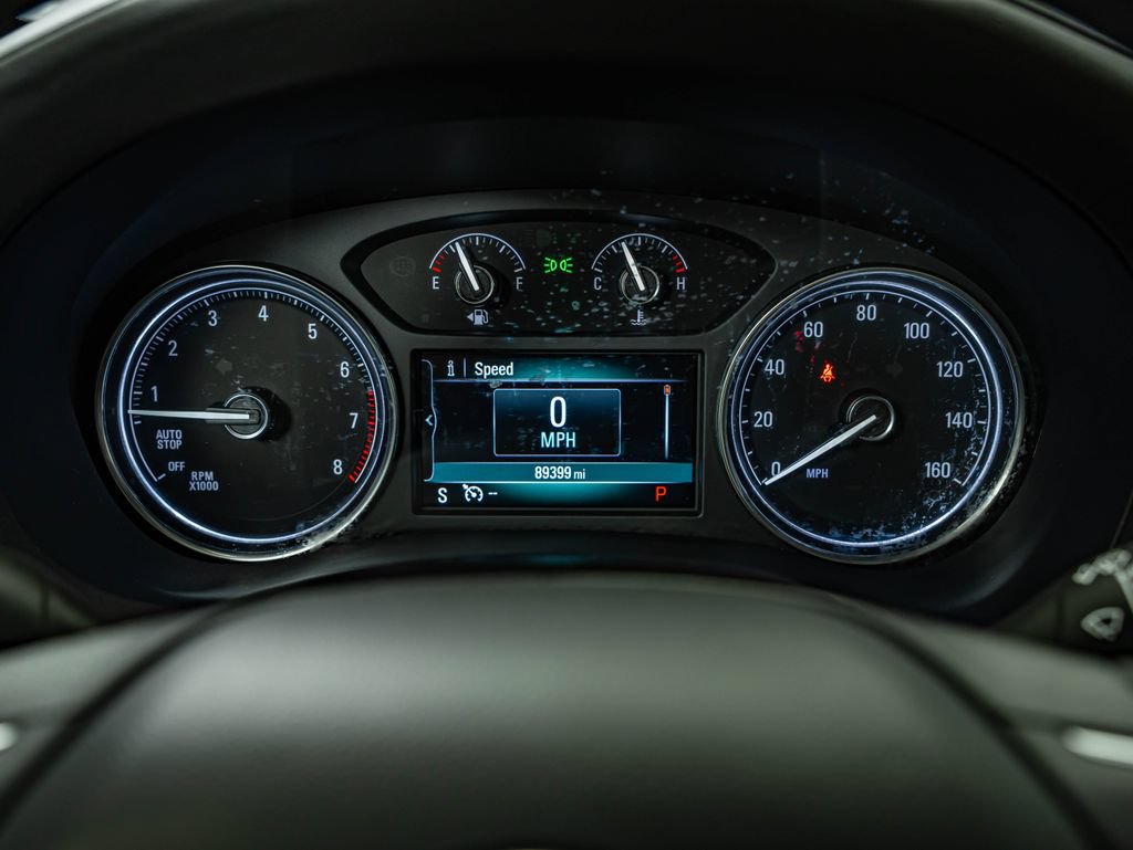 Used 2019 Buick Enclave Essence FWD image 24
