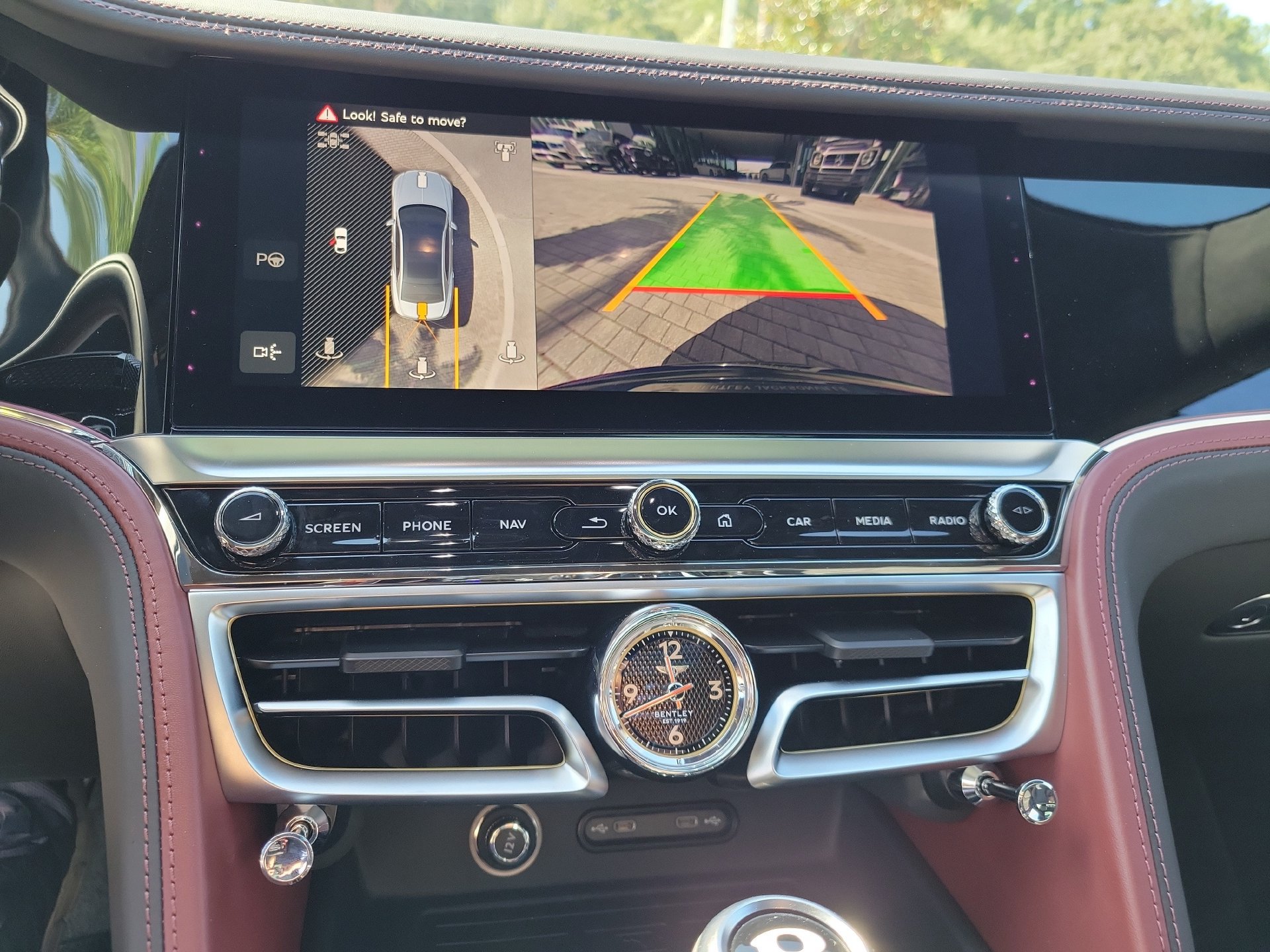 New 2027 Bentley Flying Spur Speed AWD/4WD image 38