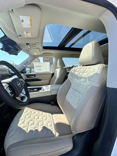 New 2026 Nissan Armada Platinum Reserve image 24