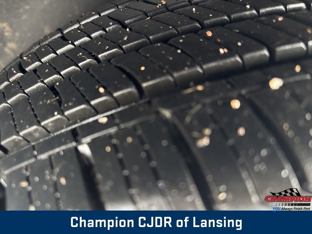 Used 2023 Chevrolet Malibu LT image 7