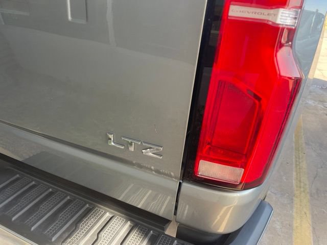 Used 2025 Chevrolet Silverado 2500 LTZ w/ LTZ Premium Texas Edition AWD/4WD image 6