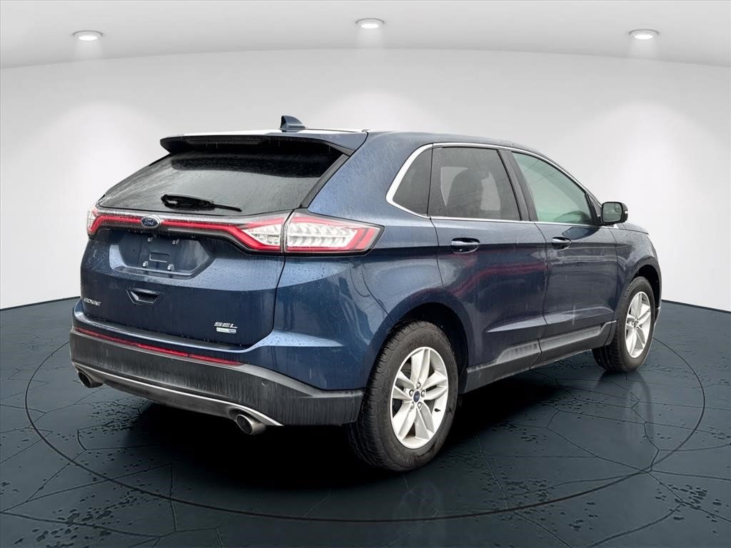 Used 2017 Ford Edge SEL w/ Cargo Accessory Package AWD/4WD image 3