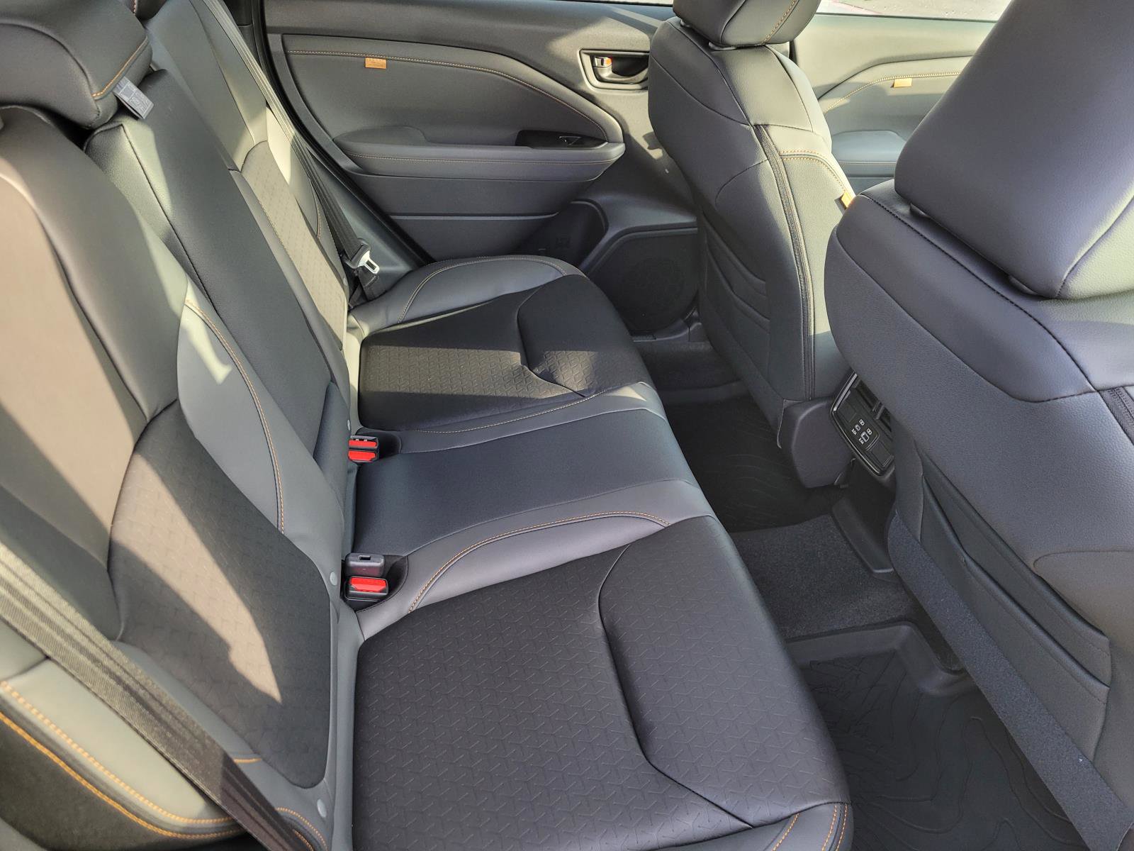 Used 2026 Subaru Forester Wilderness w/ Wilderness Plus Package image 12
