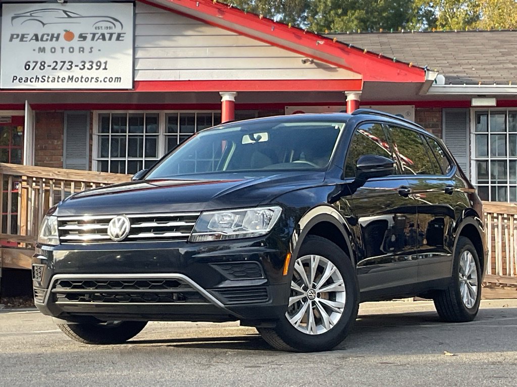 Used 2020 Volkswagen Tiguan S image 1