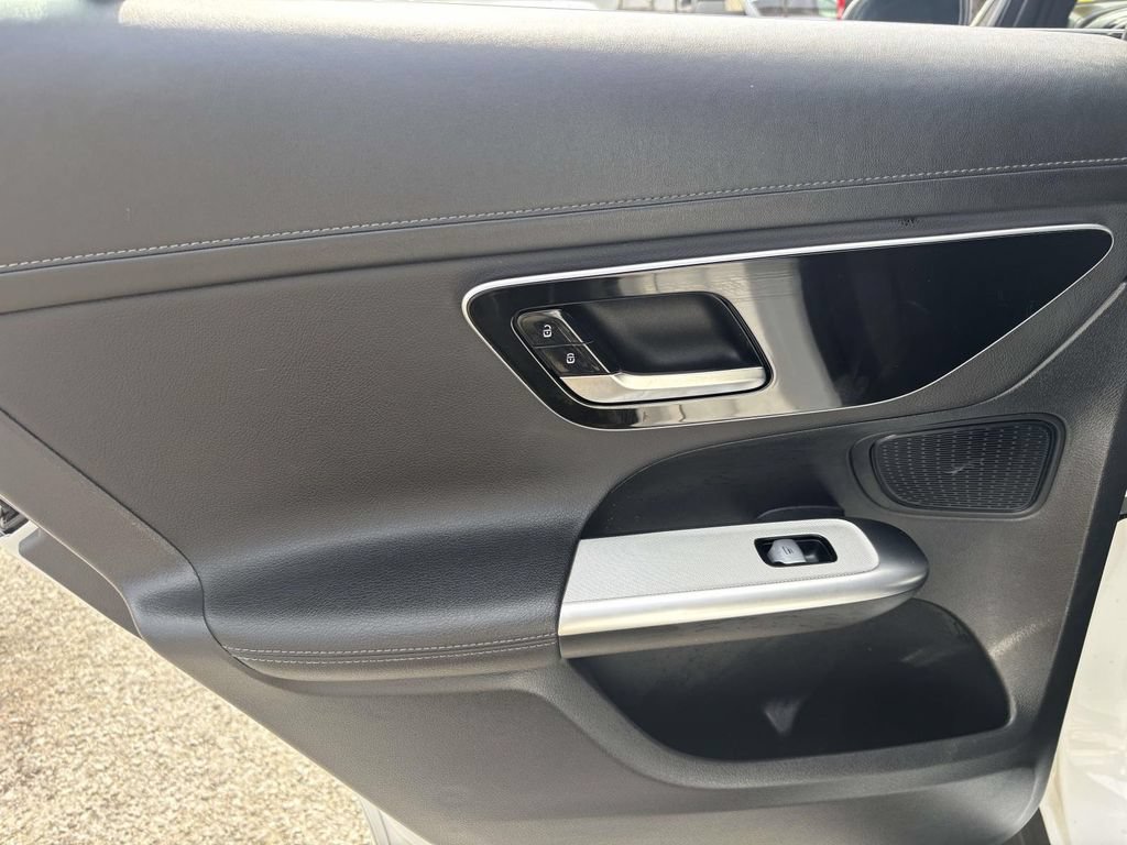 Used 2025 Mercedes-Benz GLC 43 AMG 4MATIC image 23
