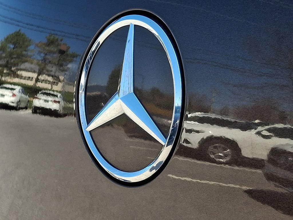 Used 2018 Mercedes-Benz GLC 300 4MATIC Coupe image 31