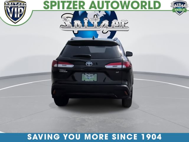 Used 2024 Toyota Corolla Cross LE image 8