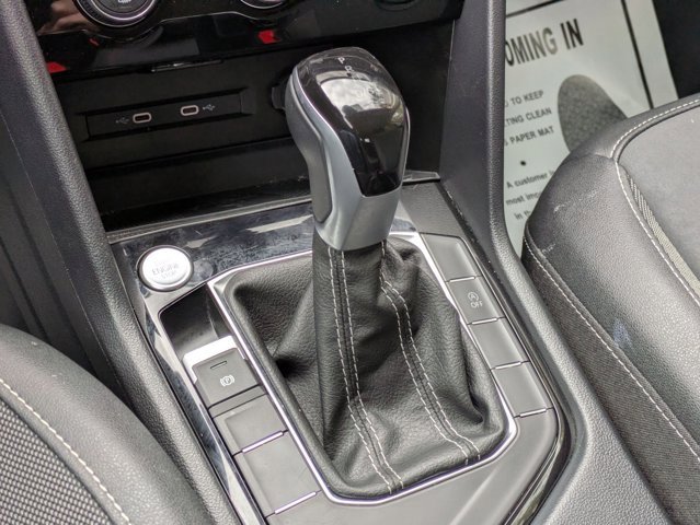 Used 2024 Volkswagen Taos SE image 11