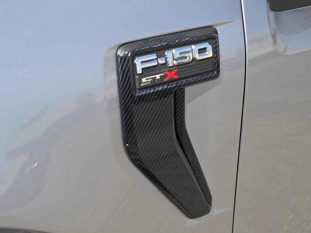 Used 2021 Ford F150 XL w/ STX Appearance Package RWD image 9