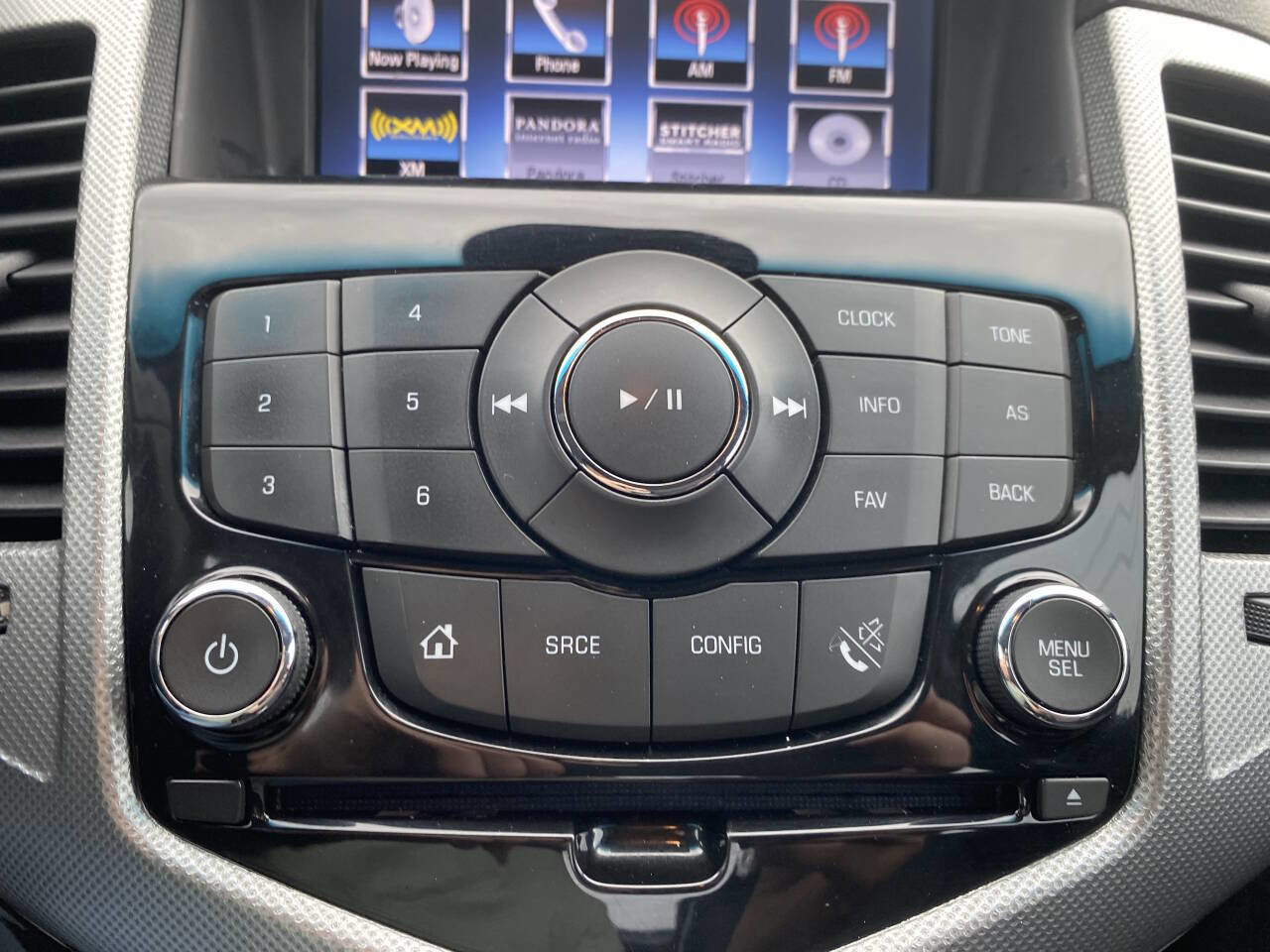 Used 2016 Chevrolet Cruze LTZ FWD image 28