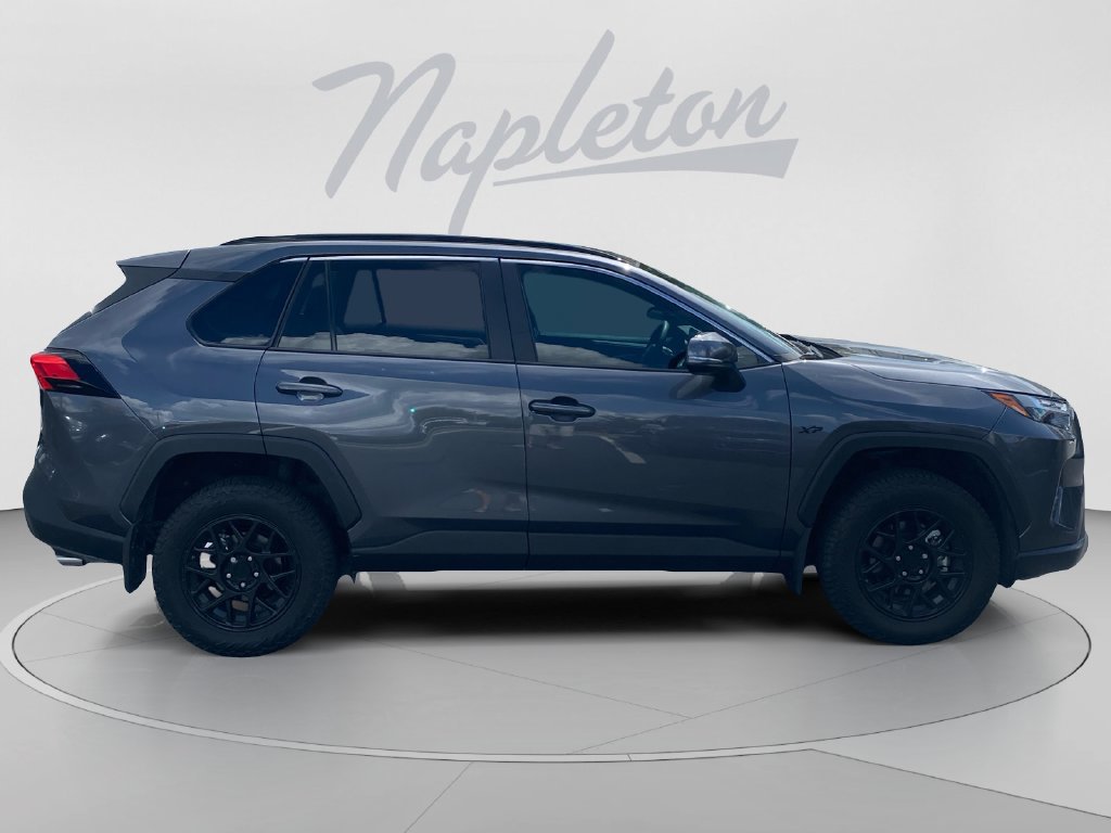 Used 2025 Toyota RAV4 XLE FWD image 7