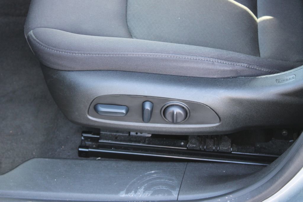 Used 2024 Chevrolet Malibu LT image 14